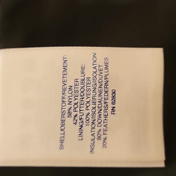 Lands End winter vest - Picture 7 of 7